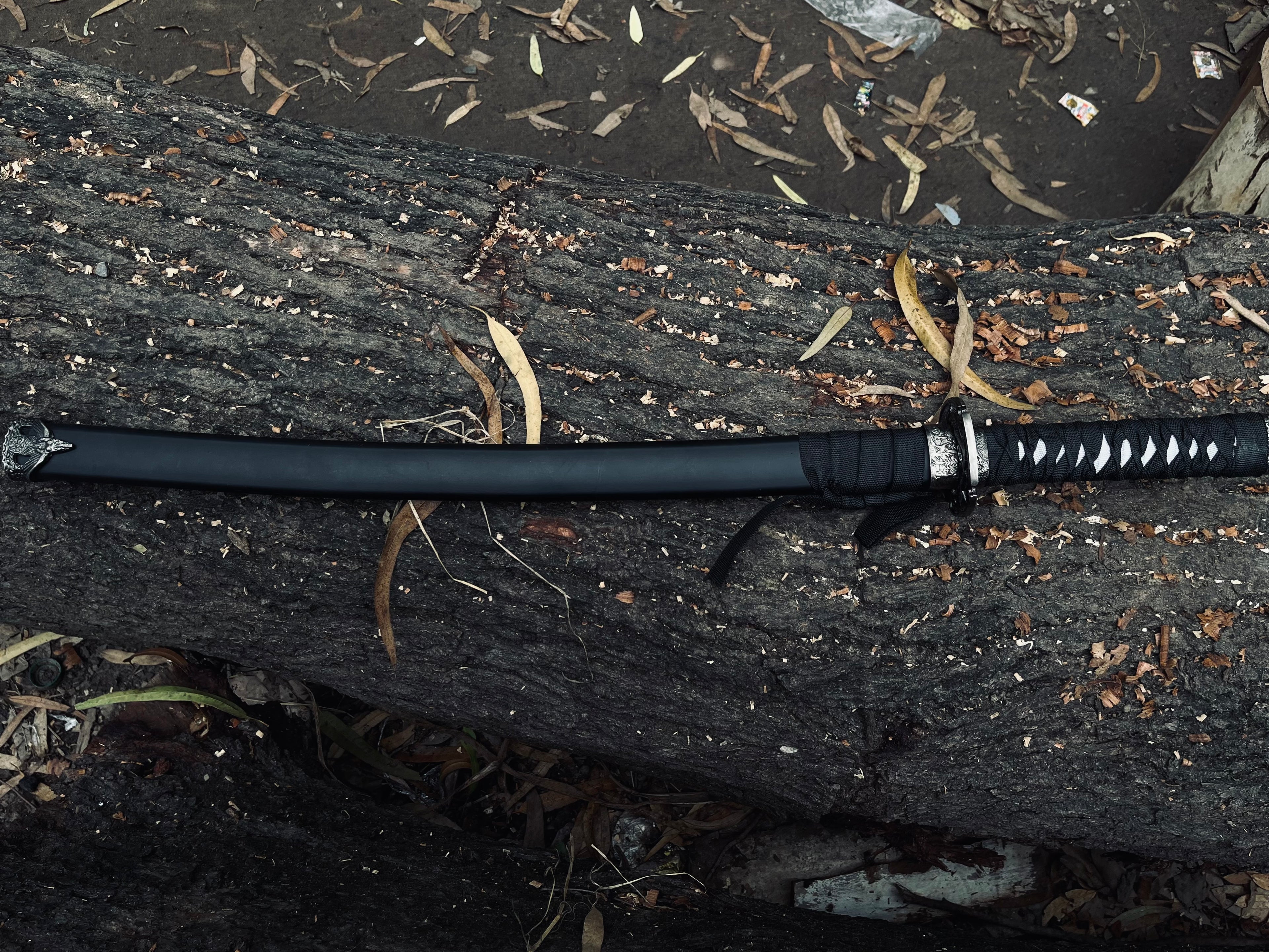 Premium black medium size katana with silver polish blade