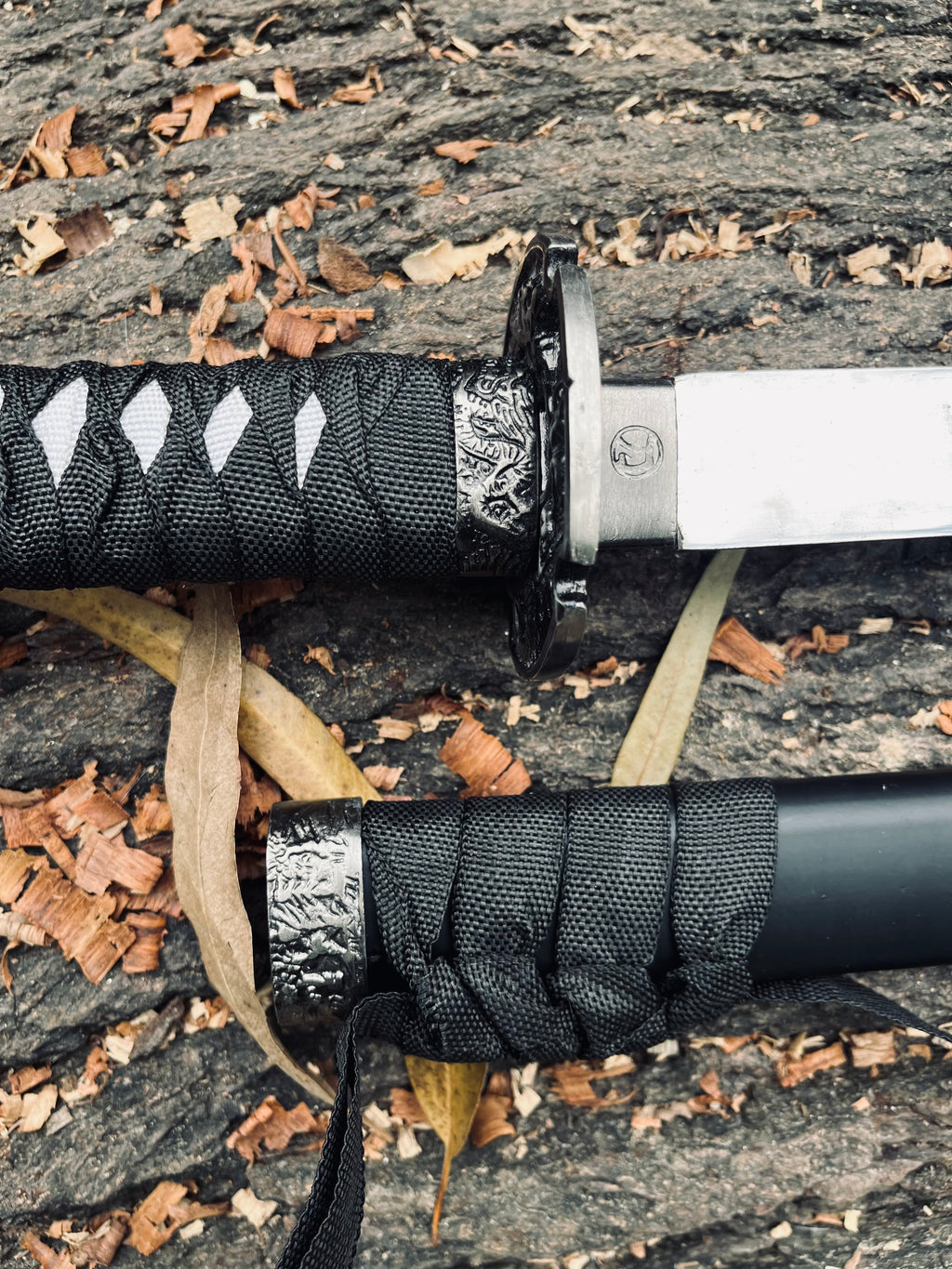 Premium black medium size katana with silver polish blade