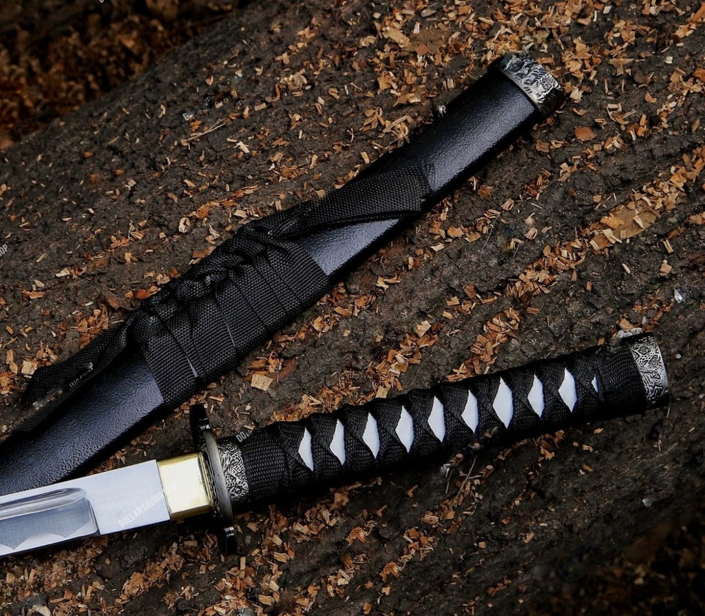 Black Samurai Katana Sword with curved on blade