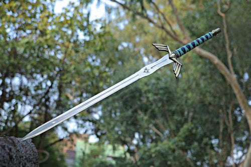 Beautiful legend of zelda sword replica