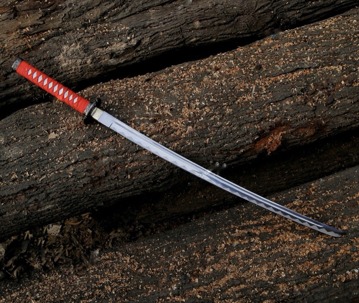 Red & black Samurai Katana Sword with curved on blade