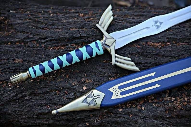 Beautiful legend of zelda sword replica