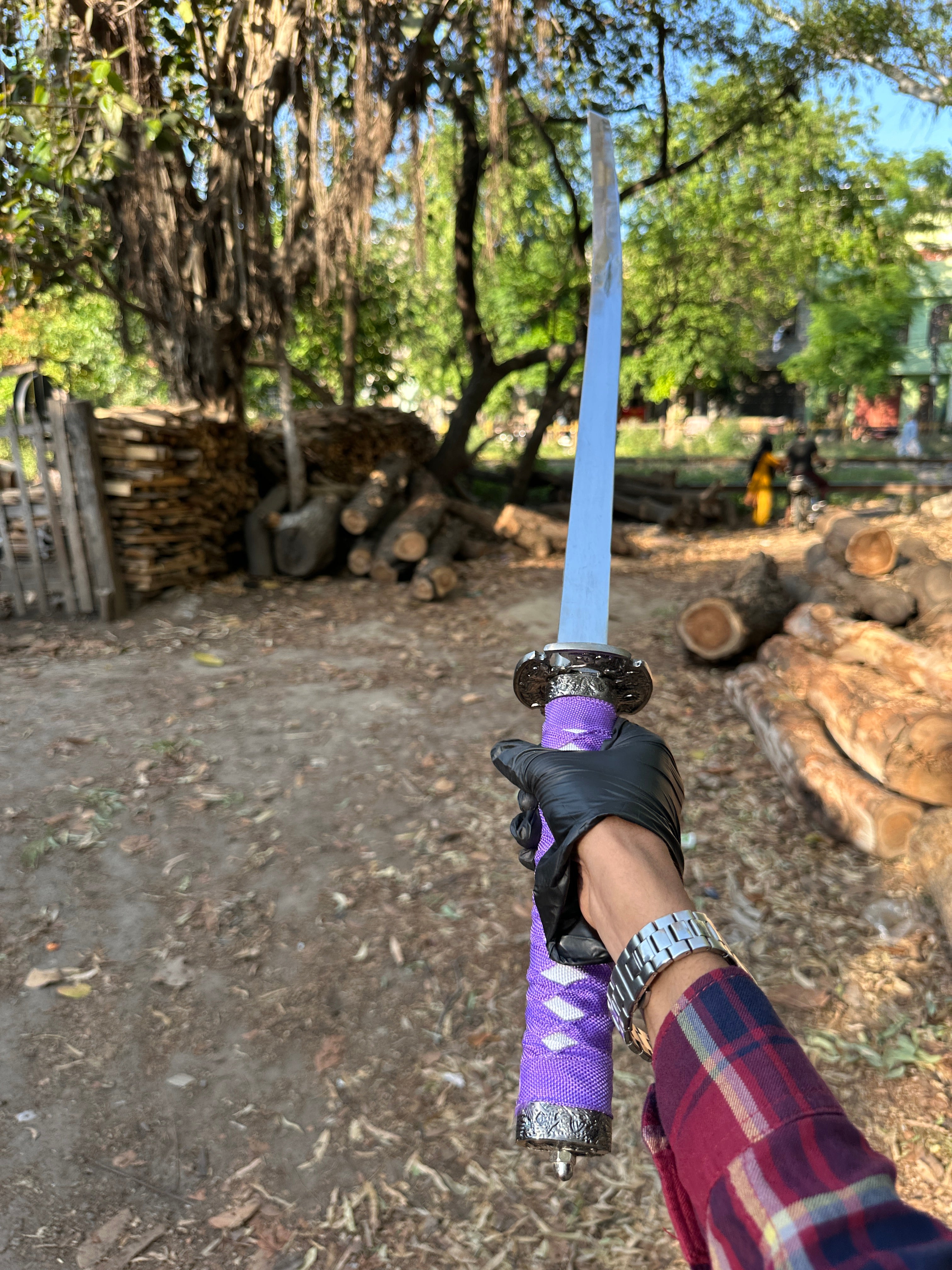 Premium purple katana with white cover