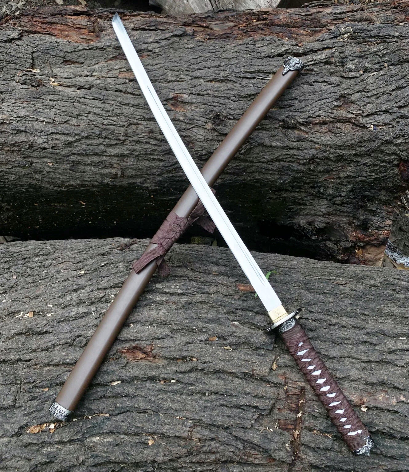 Brown saumrai katana sword with silver blade