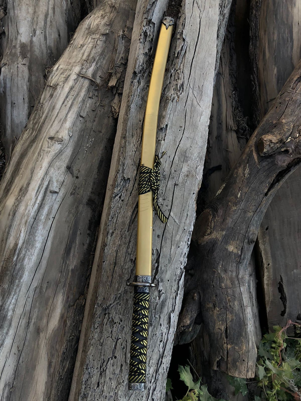 Premium golden katana with silver blade