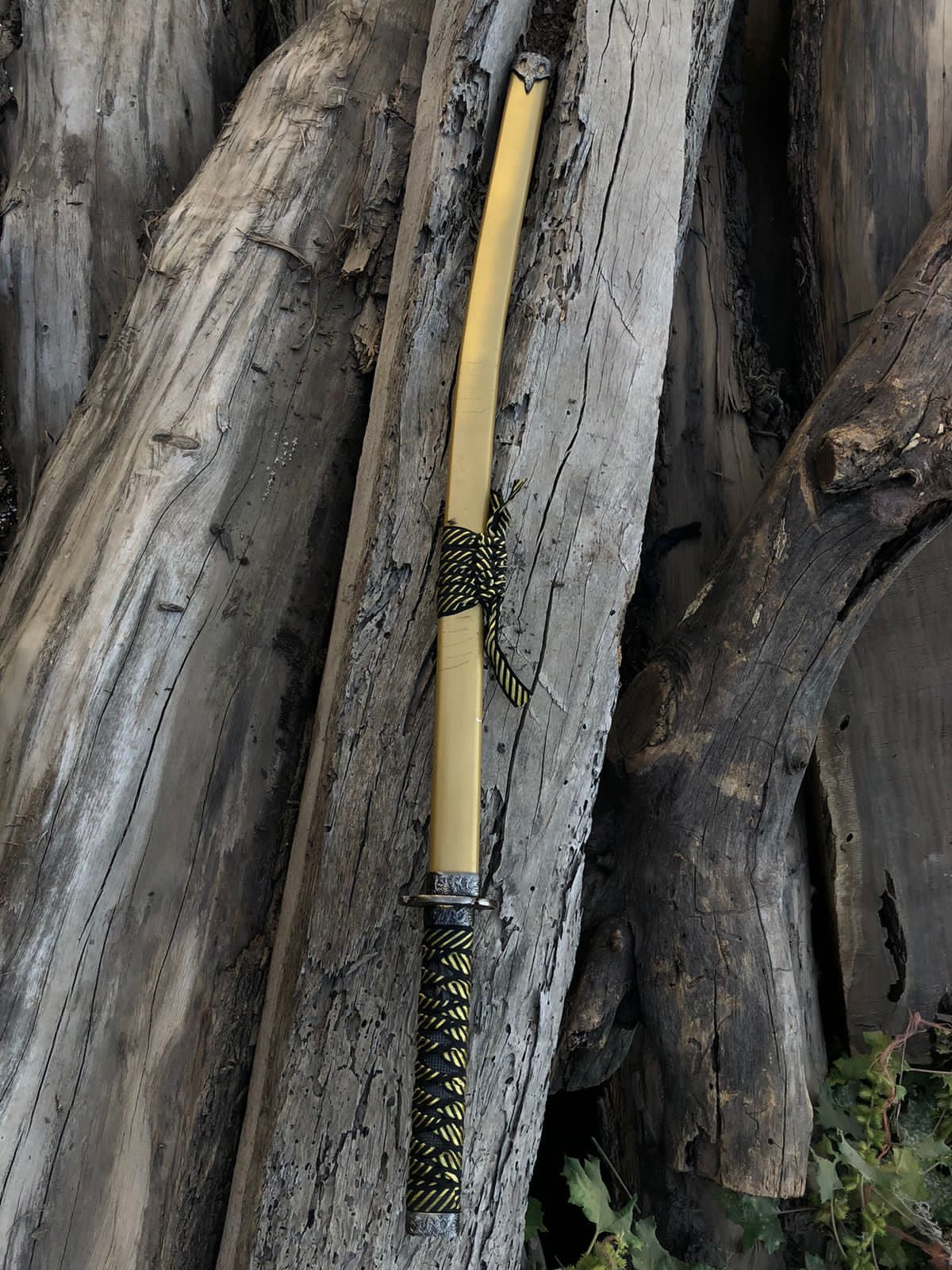 Premium golden katana with silver blade
