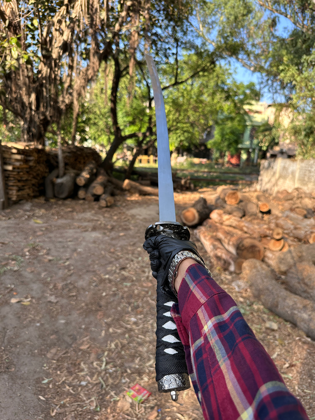 Premium black katana with silver blade