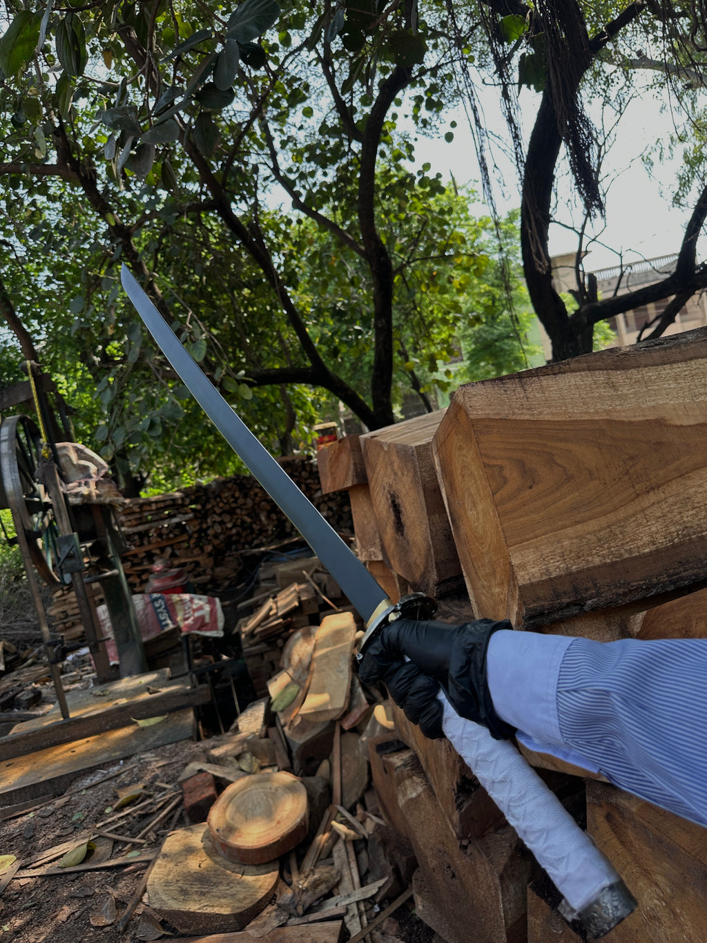 Premium white katana with black powder coating blade