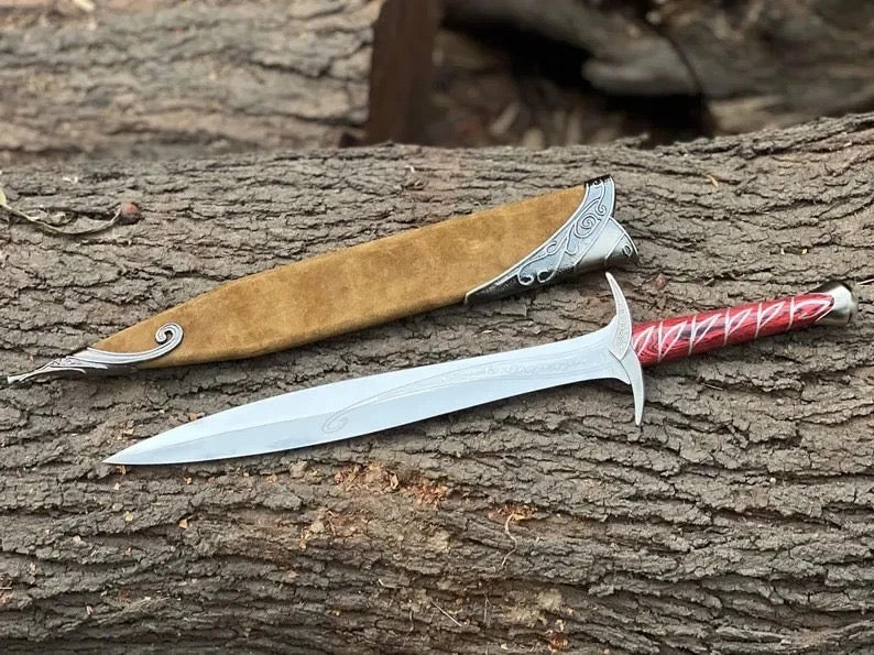 Handmade string dagger from lotr movie