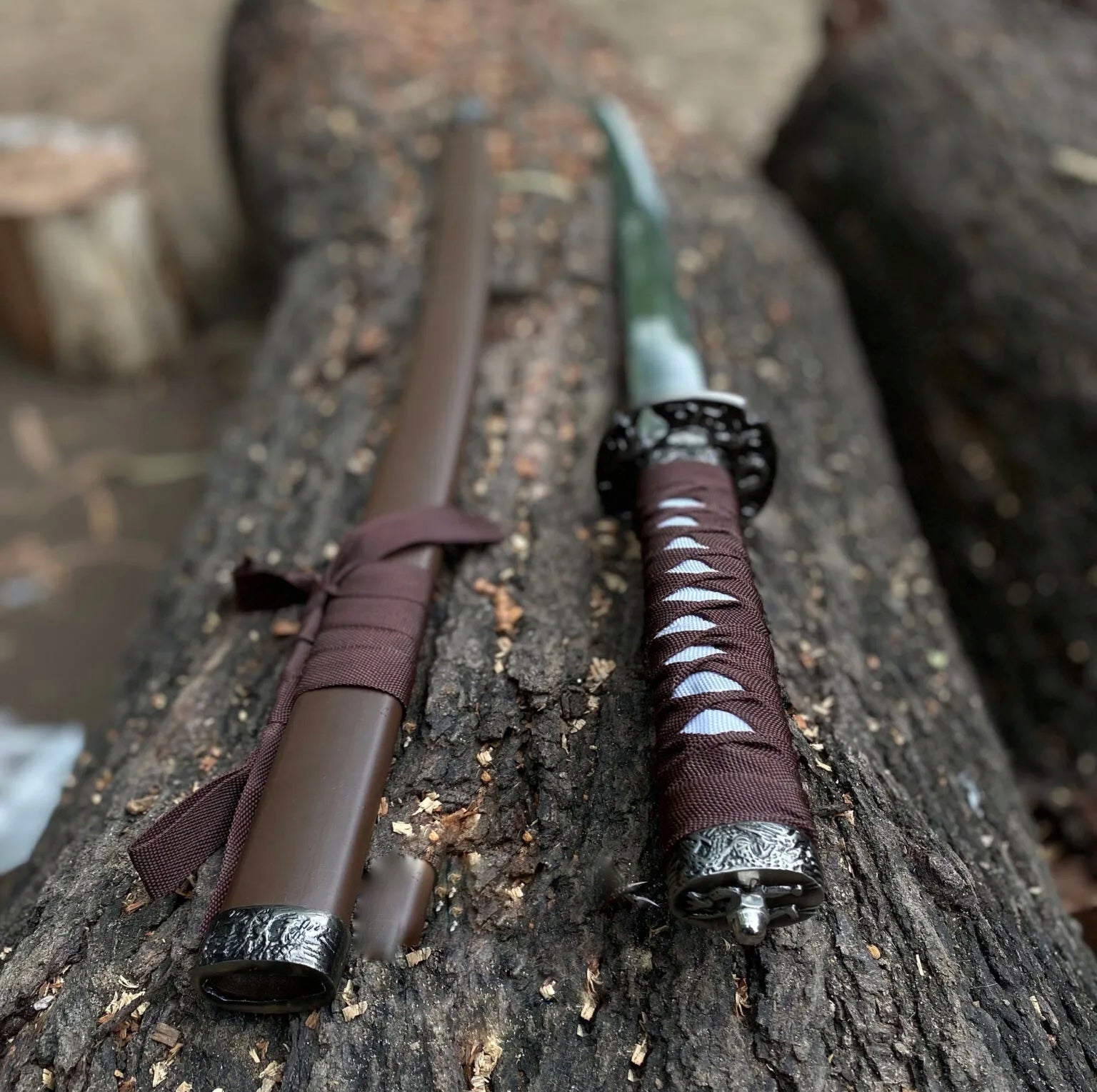 Brown saumrai katana sword with silver blade