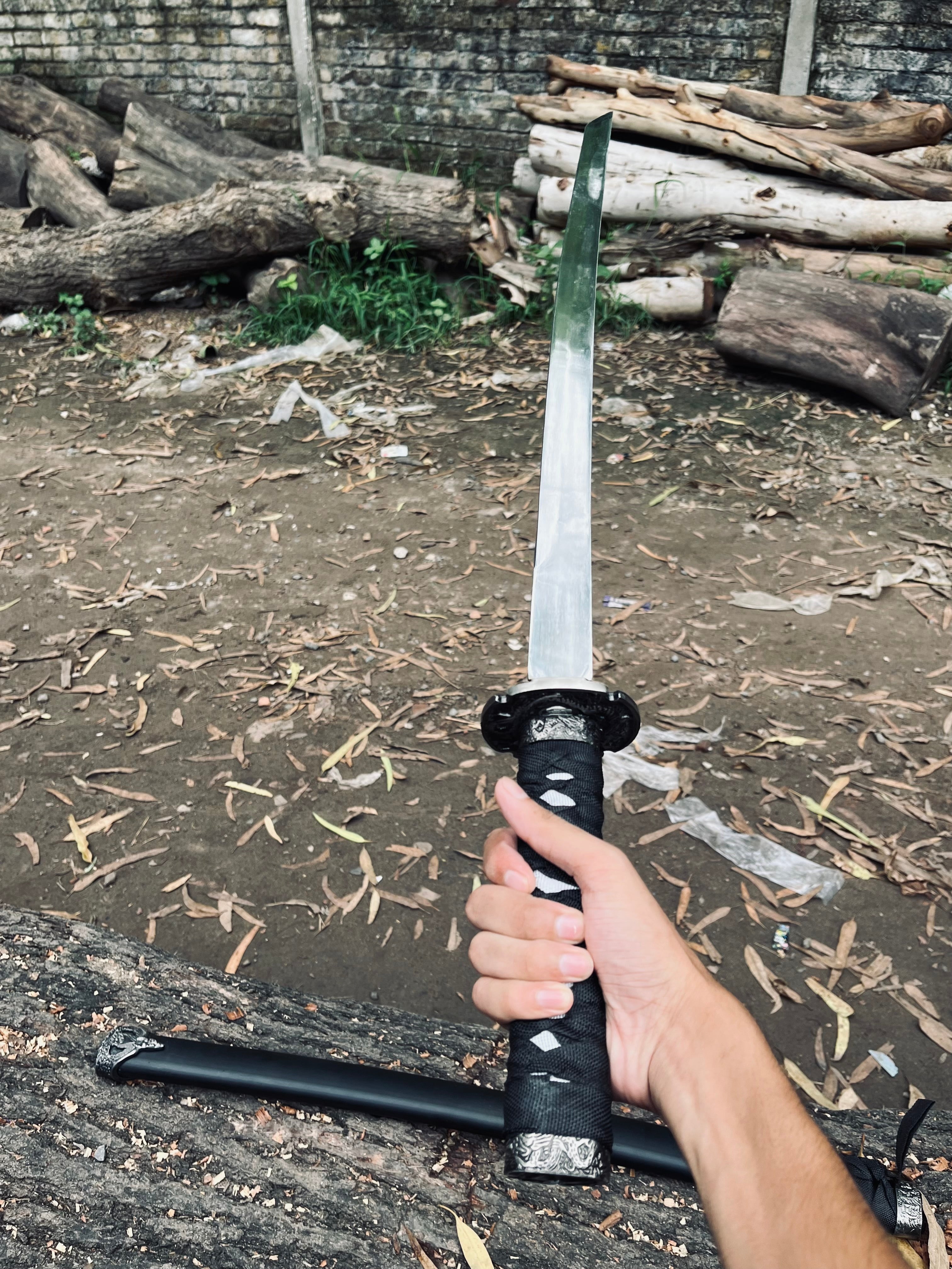 Premium black medium size katana with silver polish blade